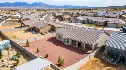 View/Area - 5432 Roadrunner Ave, Kingman, AZ 86409 photo 2 of 3