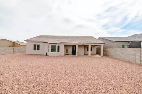 Exterior - 5432 Roadrunner Ave, Kingman, AZ 86409 photo 7 of 11