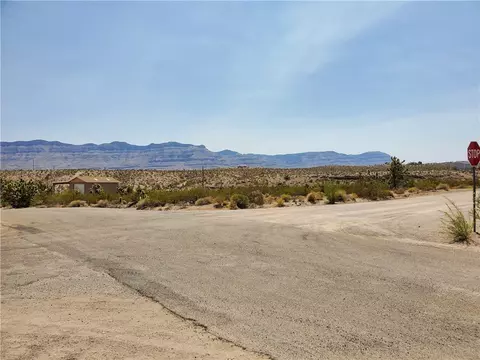 365 E Haystack Dr, Meadview, AZ 86444 photo 6