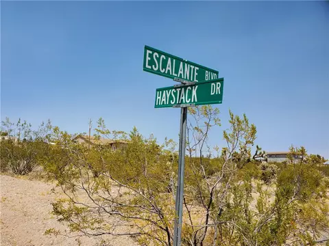 395 E Haystack Dr, Meadview, AZ 86444