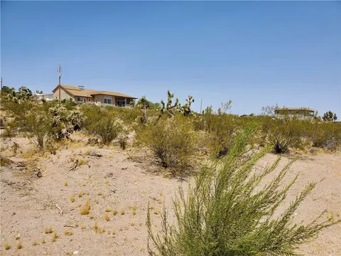 395 E Haystack Dr, Meadview, AZ 86444 photo 7