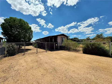 2150 E Devlin Ave, Kingman, AZ 86409 photo 2
