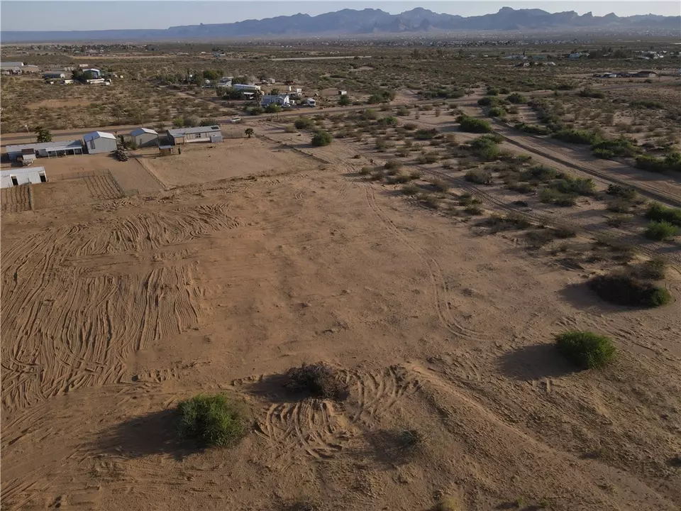  016 W Claim Dr # S, Golden Valley, AZ 86413 photo 3