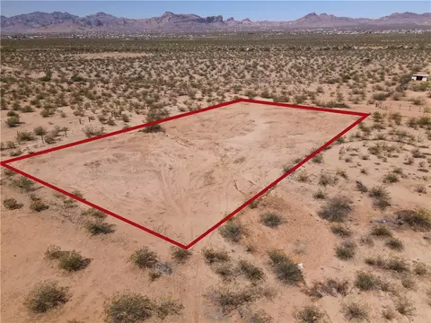 N2 Lot 11 S Parker Road, Golden Valley, AZ 86413