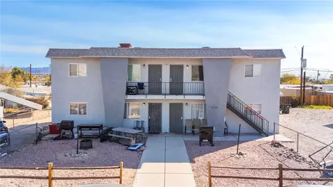 2140 Riviera Blvd, Bullhead City, AZ 86442
