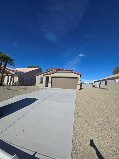 1933 E Lipan Blvd, Fort Mohave, AZ 86426