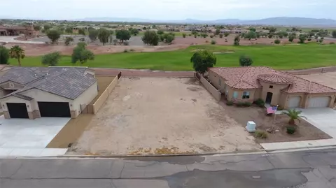 30 Cypress Point Dr, Mohave Valley, AZ 86440