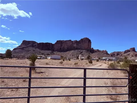 1757 S Glenbar Rd, Golden Valley, AZ 86413