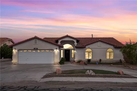 2004 E Hammer Ln, Fort Mohave, AZ 86426