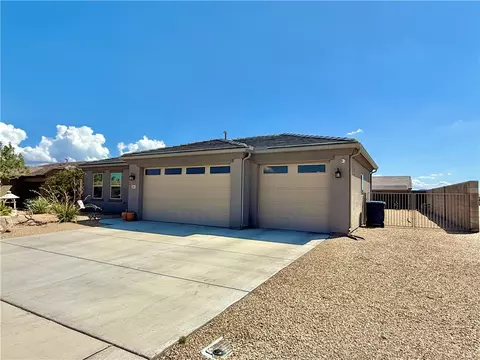 Exterior - 2842 E Colina Vis, Kingman, AZ 86409 photo 2 of 8