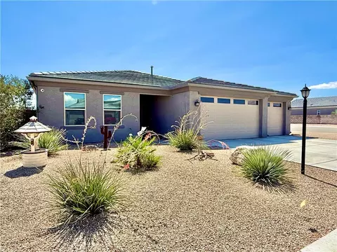 2842 E Colina Vis, Kingman, AZ 86409