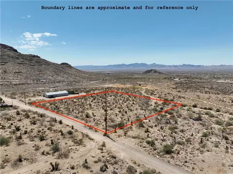 000 S Kofa Rd, Golden Valley, AZ 86413