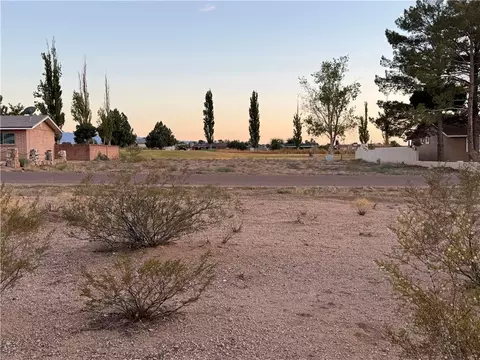 7709 E Monte Tesoro Dr, Kingman, AZ 86401