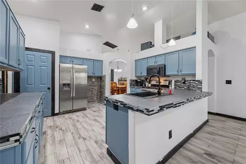 Kitchen - 3960 E Ames Ave, Kingman, AZ 86409 photo 2 of 3