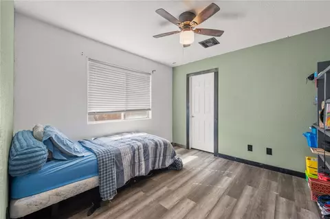 Bedroom - 3960 E Ames Ave, Kingman, AZ 86409 photo 4 of 4