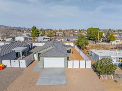 View/Area - 2485 E Devlin Ave, Kingman, AZ 86409 photo 2 of 7