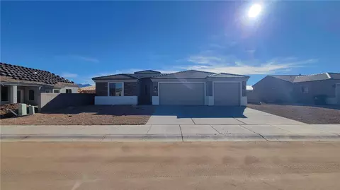 3480 E Rusty Spur Ave, Kingman, AZ 86409