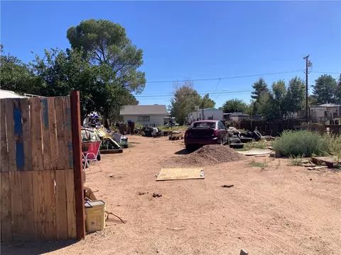 2720 E Ames, Kingman, AZ 86409