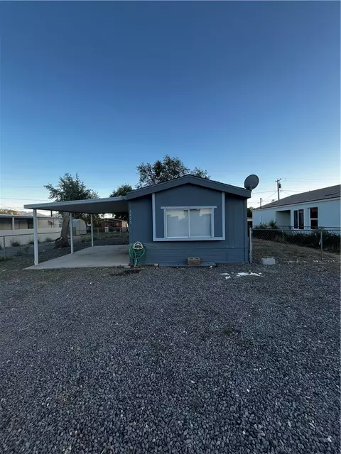 2470 E Carver Ave, Kingman, AZ 86409