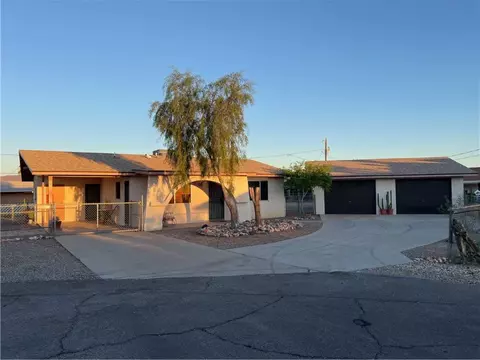 2050 Bermuda Dr, Bullhead City, AZ 86442