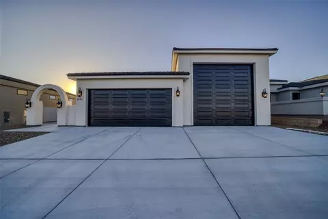 6083 S Greenhorn Dr, Fort Mohave, AZ 86426