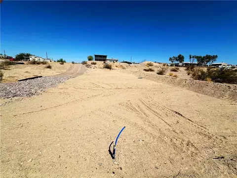 4792 E Channel Pl, Topock, AZ 86436