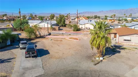 1392 Ruby Ct, Fort Mohave, AZ 86426