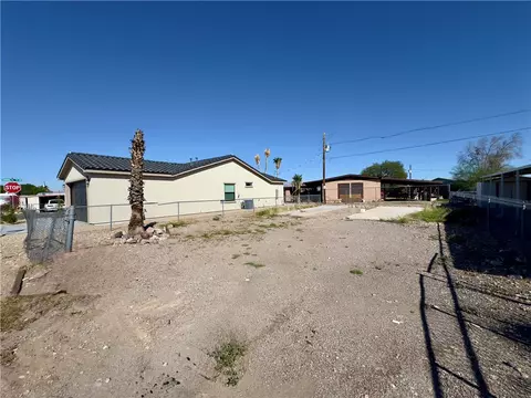 1934 Hualapai Dr, Bullhead City, AZ 86442