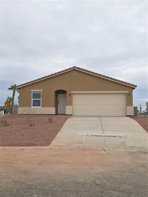 2146 E Desert Palms Dr, Fort Mohave, AZ 86426