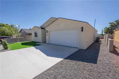 Exterior - 1180 E Carver Ave, Kingman, AZ 86409 photo 6 of 7