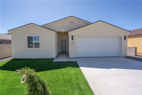 Exterior - 1180 E Carver Ave, Kingman, AZ 86409 photo 1 of 7