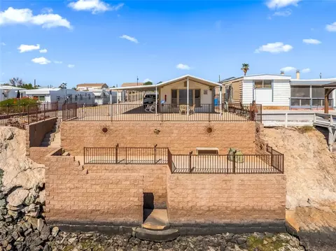 1342 E Dike Rd, Mohave Valley, AZ 86440