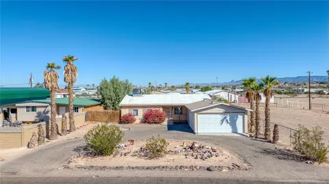 4957 Kayenta Dr, Topock, AZ 86436