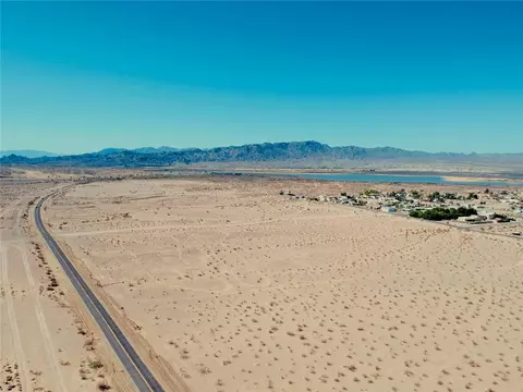 210-55 008 Route 66, Topock, AZ 86436
