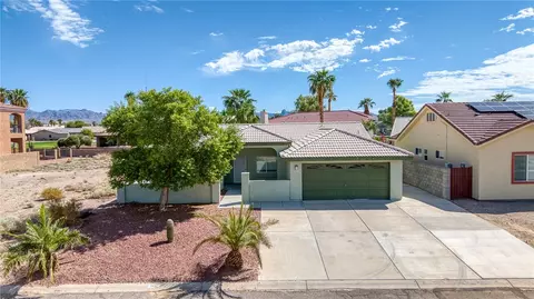 5692 S Wishing Well Dr, Fort Mohave, AZ 86426