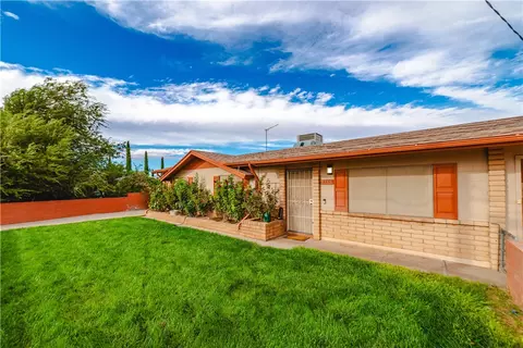 Exterior - 3755 E Diagonal Way, Kingman, AZ 86409 photo 2 of 19