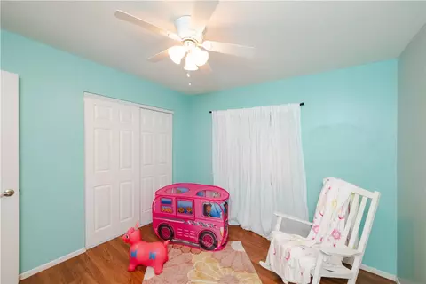 Bedroom - 3755 E Diagonal Way, Kingman, AZ 86409 photo 8 of 9