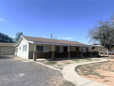 3072 E Packard Ave, Kingman, AZ 86409