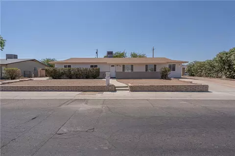 3745 N Willow Rd, Kingman, AZ 86409
