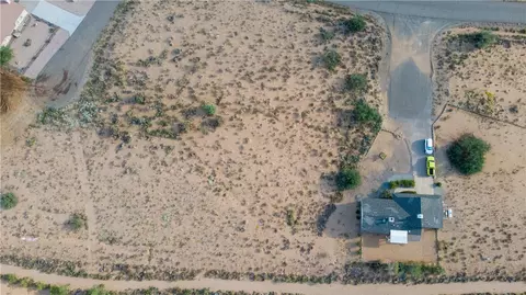 7950 E Saddleback Pl, Kingman, AZ 86401 photo 7