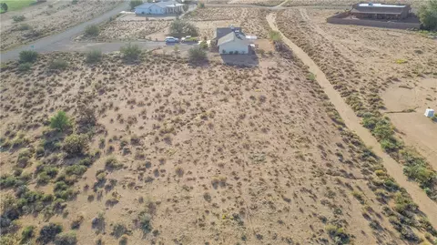7950 E Saddleback Pl, Kingman, AZ 86401 photo 9