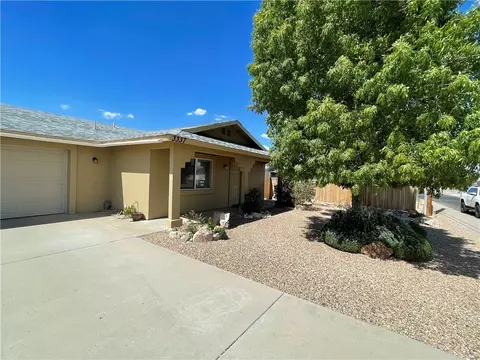 3337 N Apache St, Kingman, AZ 86401 photo 2