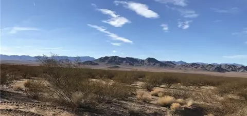 6900 E Concho Pl, Kingman, AZ 86401