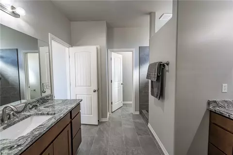 Entry Way - 7152 E Stetson Dr Ave, Kingman, AZ 86401 photo 1 of 1