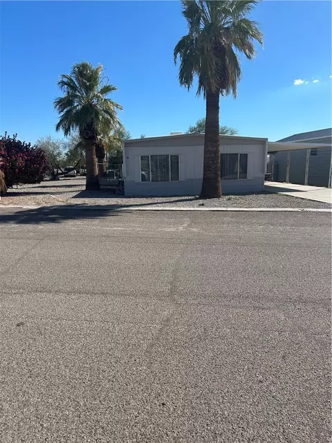 1999 Havasu Garden Dr, Lake Havasu City, AZ 86404