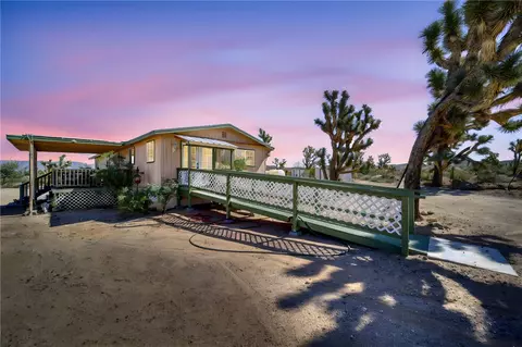 18852 N Spur Dr, Dolan Springs, AZ 86441
