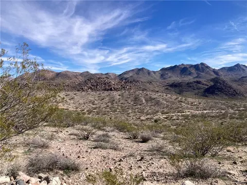 0 Knight Creek Rd, Kingman, AZ 86401