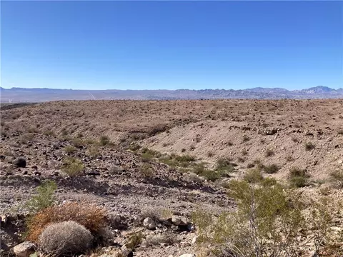015 Bullhead Pkwy, Bullhead City, AZ 86442