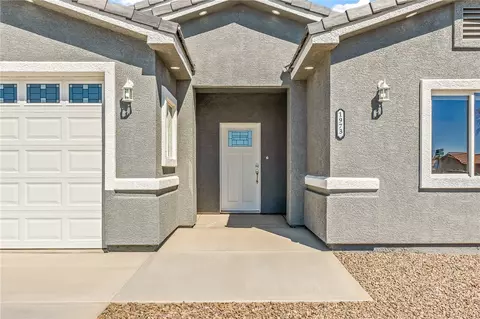 1973 E La Entrada Pl, Fort Mohave, AZ 86426