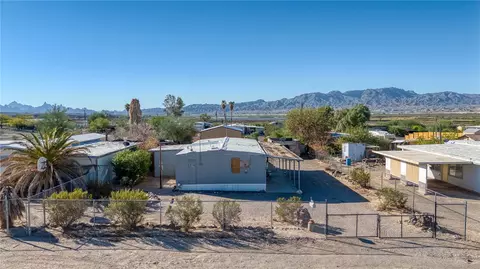 4604 Linden Dr, Topock, AZ 86436
